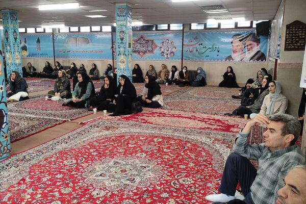 سلسله جلسات گفتمان دینی و مشاوره خانواده در هنرستان موفقیان