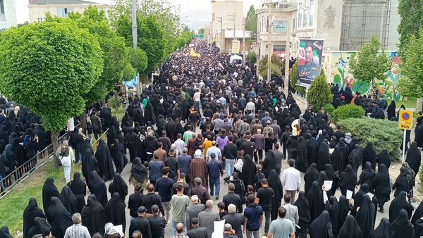 حضور پرشور مردم در آیین تشییع شهید خدمت سرهنگ دوم بهروز قدیمی در ابهر 