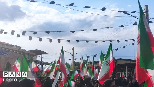  زنگ همبستگی و تجمع حماسی هواداران ایران زمین در لردگان