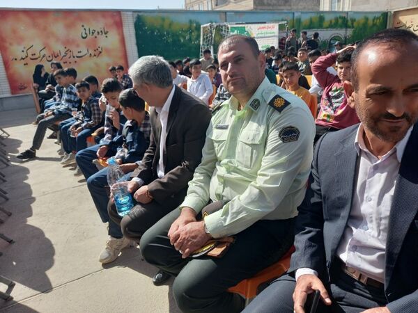 نواختن زنگ مهر و ایثار در شهرستان شیروان