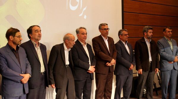 همایش بزرگداشت مقام معلم آموزش و پرورش ناحیه 2 زنجان