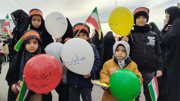 خلق حماسه سالگرد پیروزی انقلاب در روستای صرم 