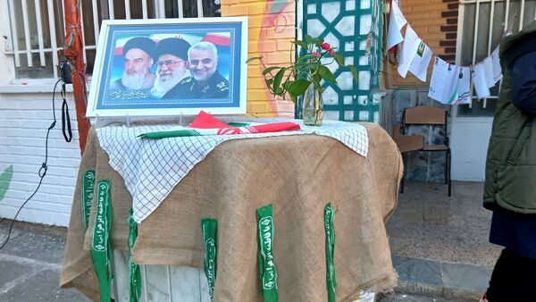 مراسم وداع با شهید گمنام در دبیرستان دانشور یک نیشابور