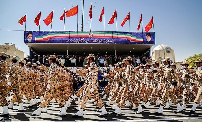 ارتش، جزو ارکان اصلی نظامی در آغاز راه انقلاب بود