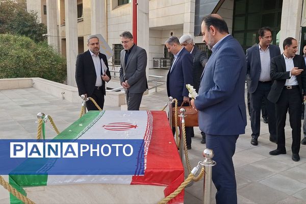 جلسه هم‌اندیشی تشکل‌های دانش‌آموزی استان فارس 