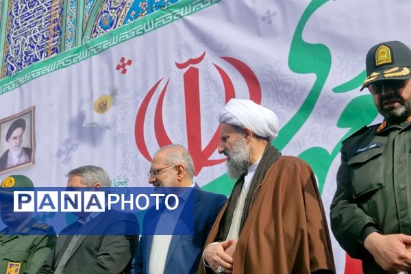 ۲۲ بهمن، میعادگاه حضور آگاهانه مردم قرچک در صحنه