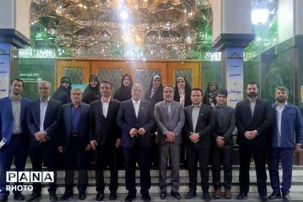 همایش یادواره شهدای معلم جنگ رمضان در ناحیه دو شهرری 
