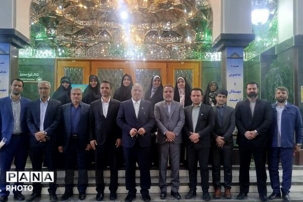 همایش یادواره شهدای معلم جنگ رمضان در ناحیه دو شهرری 