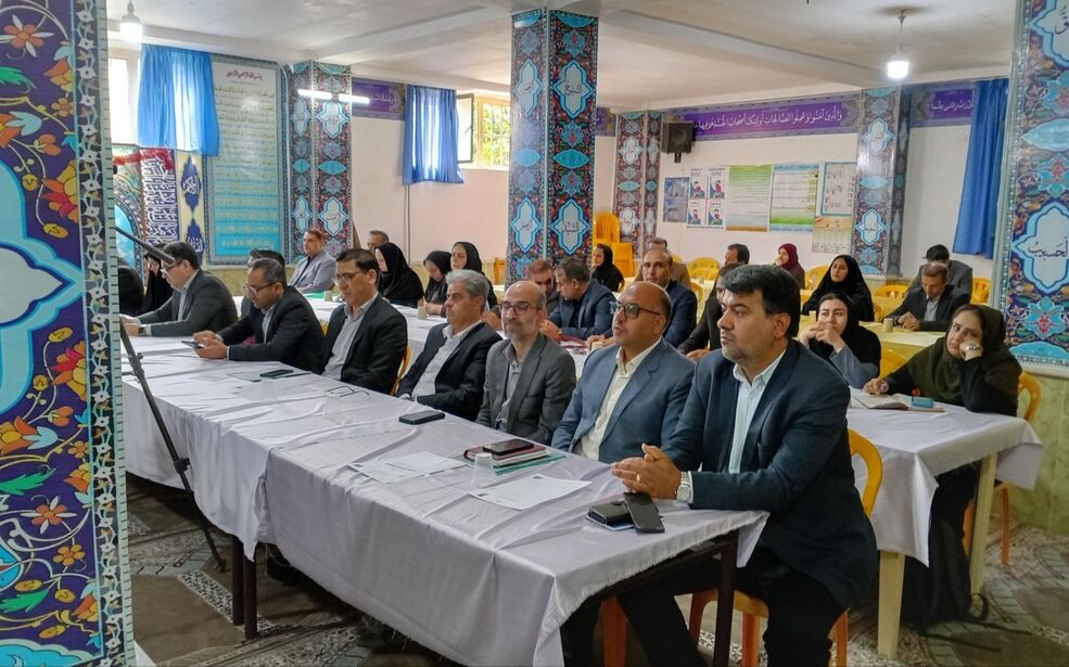 سواد آموزی گامی مؤثر برای ساختن آینده‌ای روشن‌