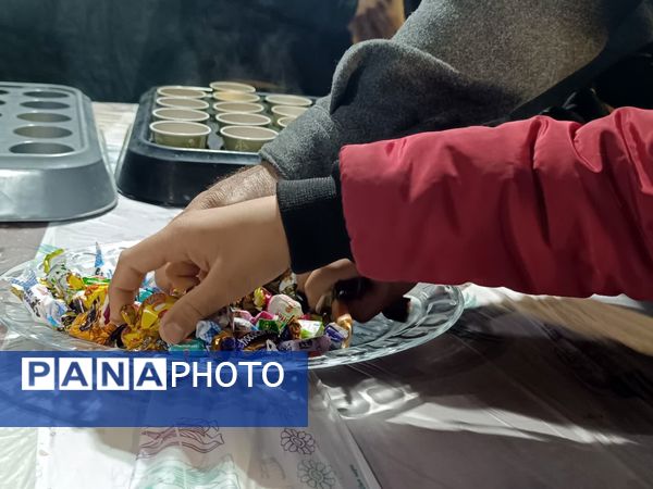 نمایشگاه دستاوردهای انقلاب دانش‌آموزان صدرا در ابرکوه