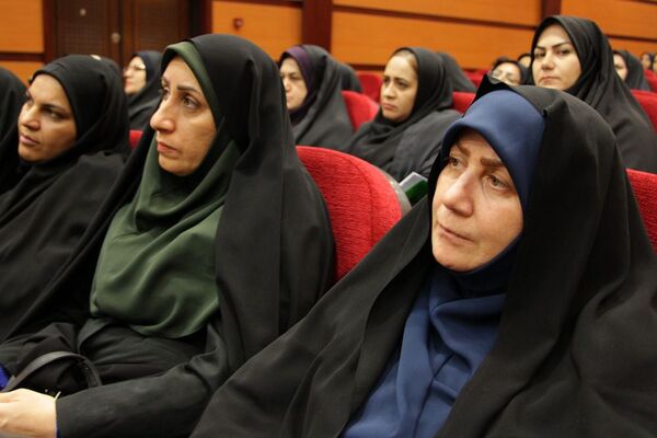 برگزاری جلسه قطبی مدیران مدارس شهرستان‌های استان تهران در بهارستان‌2