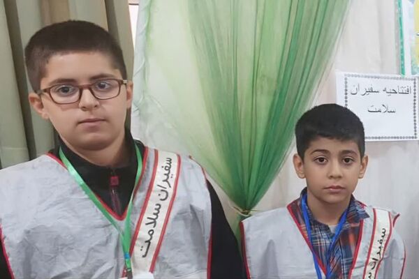 افتتاحیه سفیران سلامت در دبستان معارف ۶