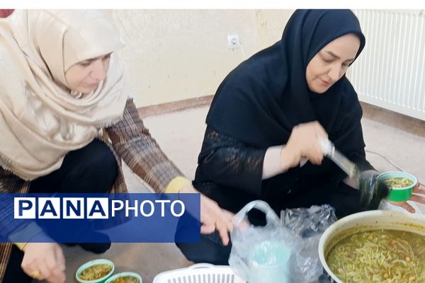 جشن میلاد حضرت زهرا (س) و سه شنبه های مهدوی در مدرسه شهید حسین اسماعیلی پردیس