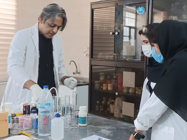 داوری ششمین دوره جشنواره علمی-پژوهشی پژوهش‌سرای دانش‌آموزی در هرمزگان