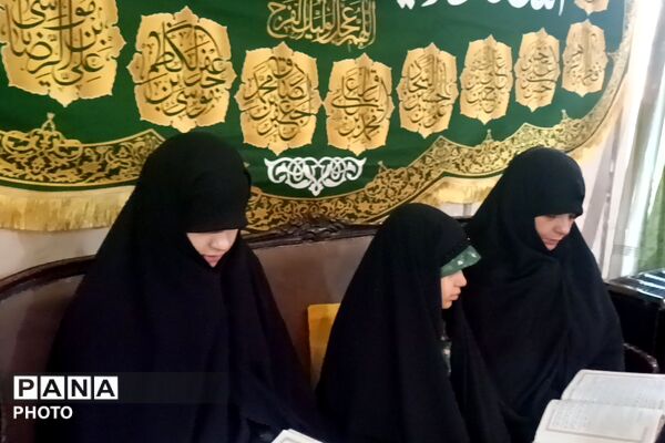 گرامیداشت دهه کرامت بر مزار شهدای جنگ رمضان 