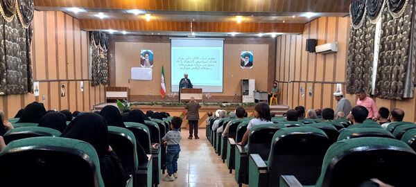 برگزاری همایش سیاسی و بصیرتی در سملقان