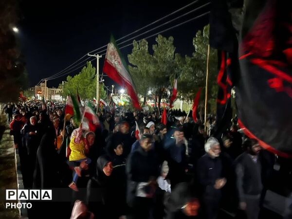 این شب ها خیابان‌ها روایتگر حماسه‌ای جاودان از مردم دلیر ایران زمین است 