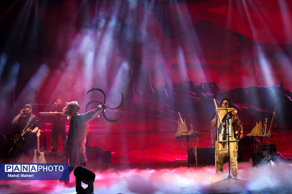 کنسرت لئو روخاس «پسر خورشید»