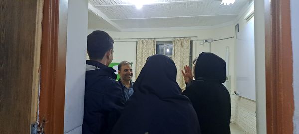  دیدار والدین با معلمان در دبیرستان ابوذر غفاری نیشابور