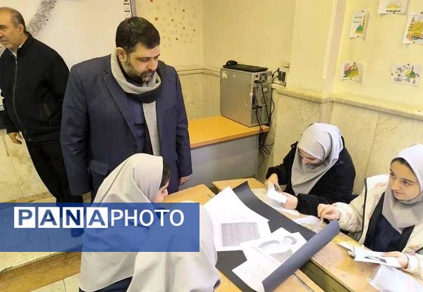 بازدید از نمایشگاه ماها در روز بعثت پیامبر اکرم (ص)