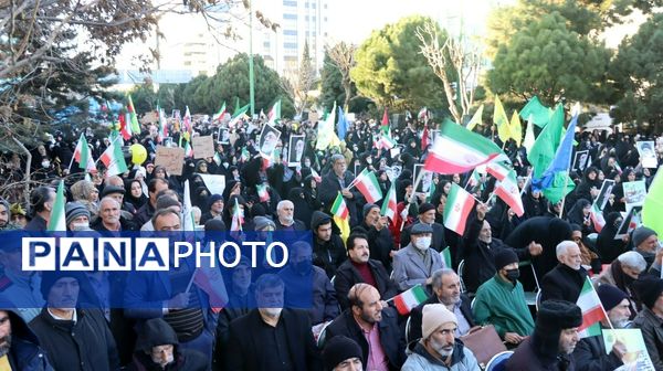 حضور حماسی مردم ولایتمدار استان البرز در تجمع بزرگ یوم الله ۹ دی