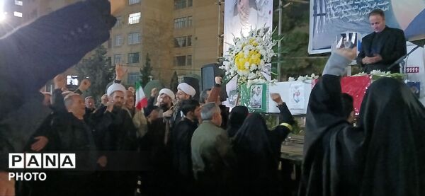 تشییع پیکر شهدای جنگ رمضان 
