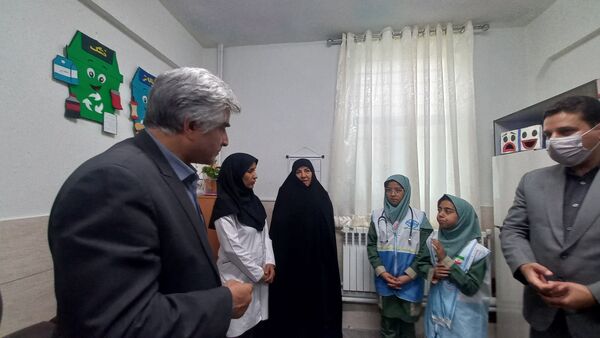آئین افتتاحیه برنامه سفیران سلامت دانش آموزی استان خراسان رضوی در دبستان شاهد تحقیقی ناحیه ۶