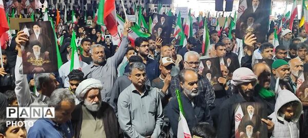 تداوم تجمعات شبانه در میناب؛ روایت حضور و همدلی شهروندان