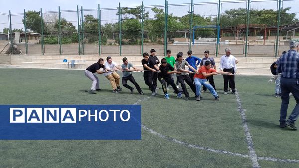 روزی پرانرژی برای پسران ناحیه یک زنجان و منطقه ایجرود در اردوی دانش‌آموزی یک‌روزه