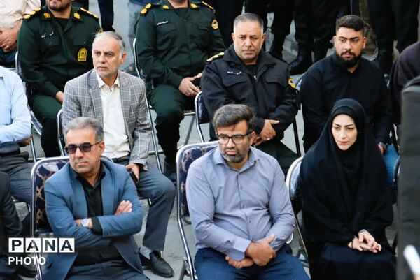 وداع باشکوه مردم‌ فردیس با شهید مدافع امنیت