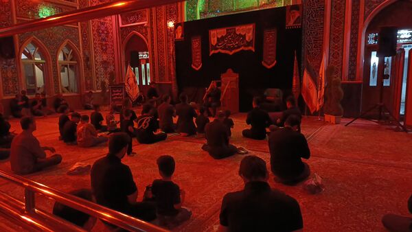 برگزاری مراسم عزاداری شب دوم  ماه محرم در تکیه ابوالفضلی نیشابور