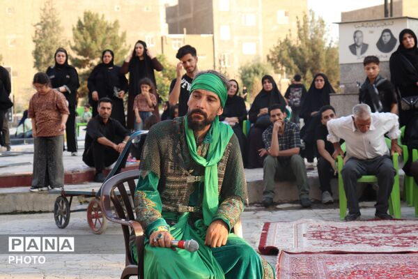 طنین تعزیه در صحن امام‌زاده عقیل (ع) اسلامشهر 