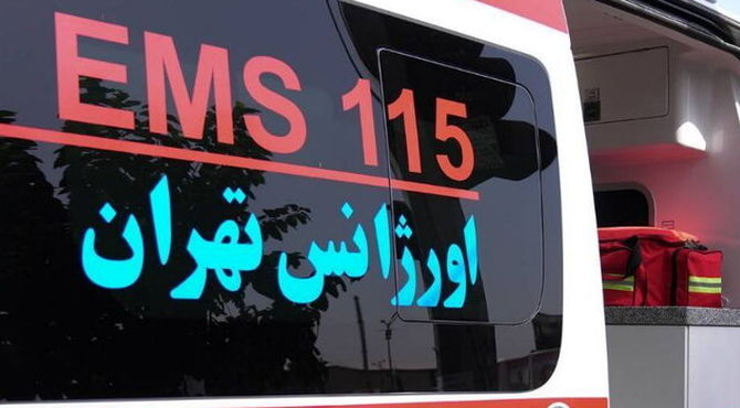 حضور ۳۰ کارشناس اورژانس در تجمع حمایتی مردمی در میدان انقلاب