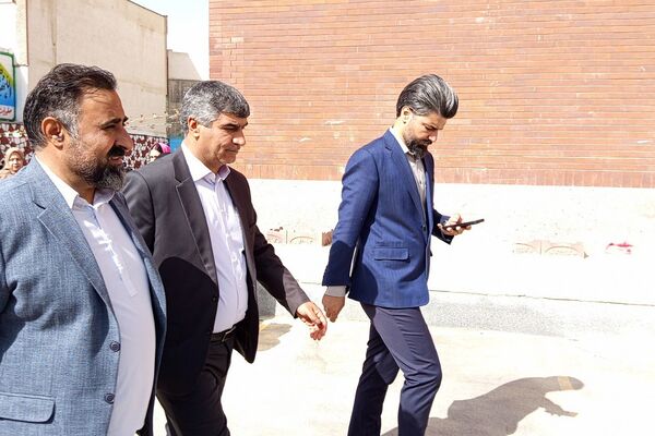 «جشن جوانه‌ها» ویژه دانش آموزان پایه هفتم در مدرسه دانشمند شهرستان پردیس