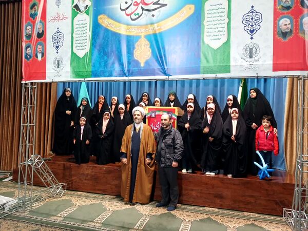 راهپیمایی مردم فریدونکنار در یوم الله 22 بهمن