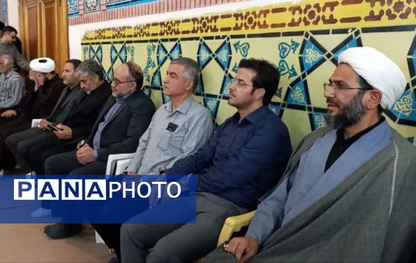 ویژه برنامه رهروان زینبی در آستان مقدس حضرت سیدان‌الکریمان 