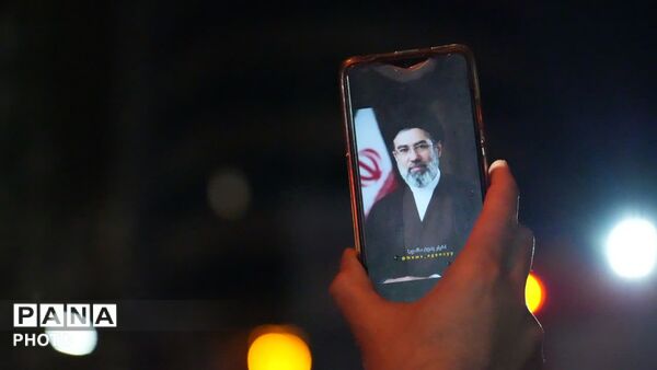 بیست و چهارمین شب خروش مردم کمال‌شهر در سوگ شهادت امام خامنه‌ای و اعلام بیعت با رهبری