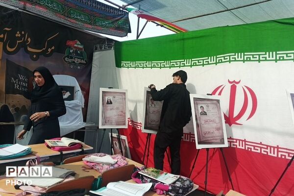 استقرار موکب‌های مردمی، دانش آموزی و خدمت‌رسان ارتش به زائران اربعین