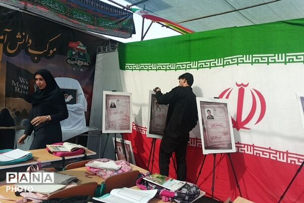 استقرار موکب‌های مردمی، دانش آموزی و خدمت‌رسان ارتش به زائران اربعین