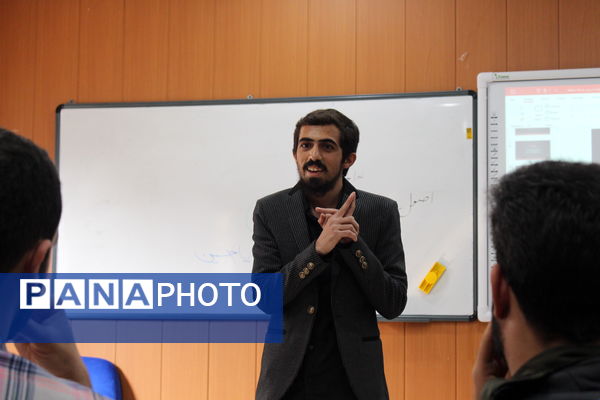 یازدهمین جشنواره الگوهای برتر تدریس دانشگاه فرهنگیان استان تهران