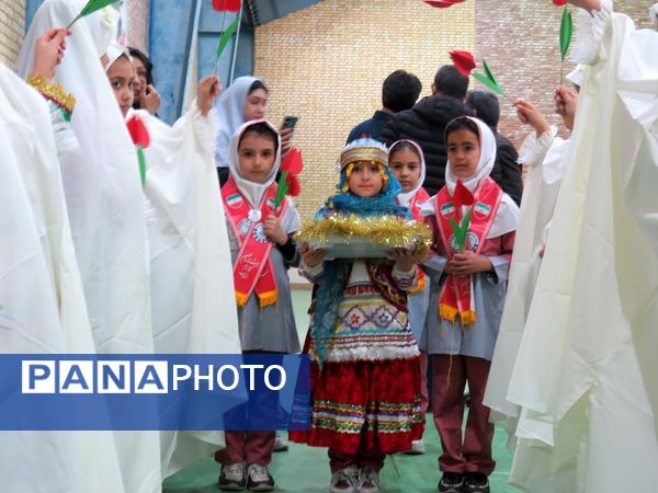 آیین برگزاری زنگ سپاس معلم در مدرسه خانکلابی بجنورد