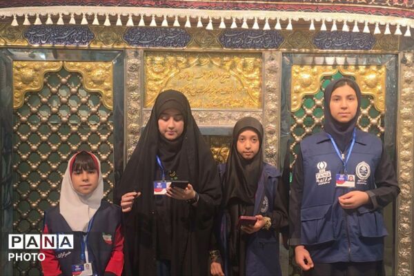 تجدید میثاق خبرنگاران پانا در کنار مزار فرزند امام رضا (ع)