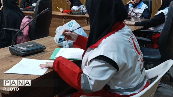 دوره توانمند سازی اعضای خانه های هلال روستایی نیشابور