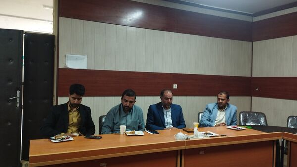 نشست شورای اداری آموزش و پرورش در خلیل آباد 