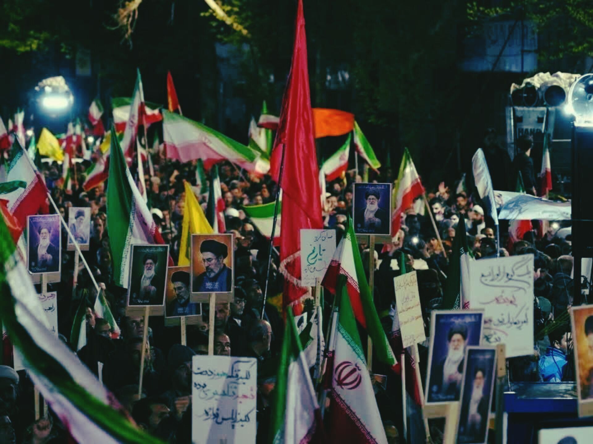 چهل‌وهشت سال ایستادگی؛ روایتِ خون‌هایی که خاک را حفظ کردند