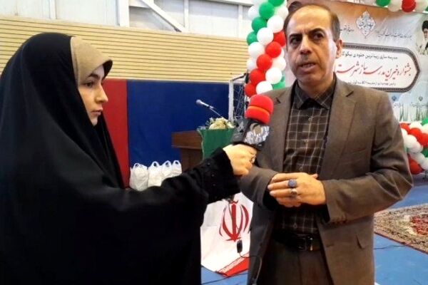 دانش‌آموزان پیشگام عرصه جهاد تبیین هستند