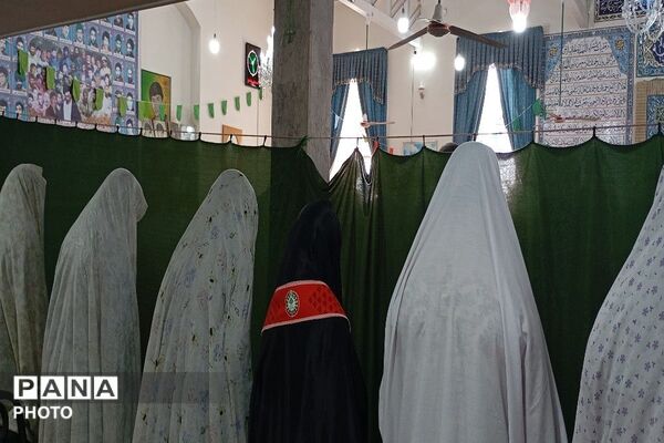 اقامه نماز عبادی سیاسی جمعه در هفته سوم  اردیبهشت ماه  شهر بار 