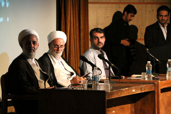نشست صمیمی نمایندگان قم در مجلس با اصحاب رسانه