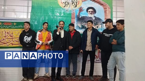 برگزاری جشن روز جوان و آغاز دهه فجر در دبیرستان شاهد ابوذر غفاری نیشابور 