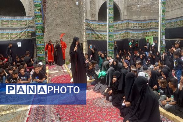 اجتماع بزرگ شیرخوارگان حسینی در شهرستان فاروج 